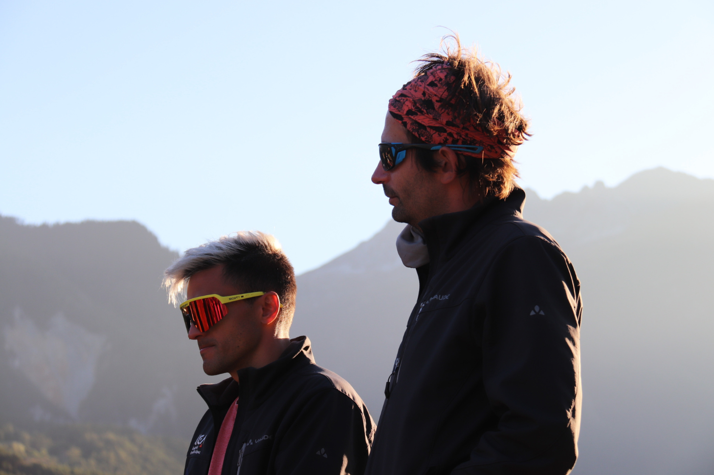 Raphaël Lachello (left) and Mikaël Chambru, teacher-researchers in the humanities and social sciences atUniversité Grenoble Alpes, on one of their research sites in Haute-Maurienne (Savoie) last autumn. ©Camille Geourjon